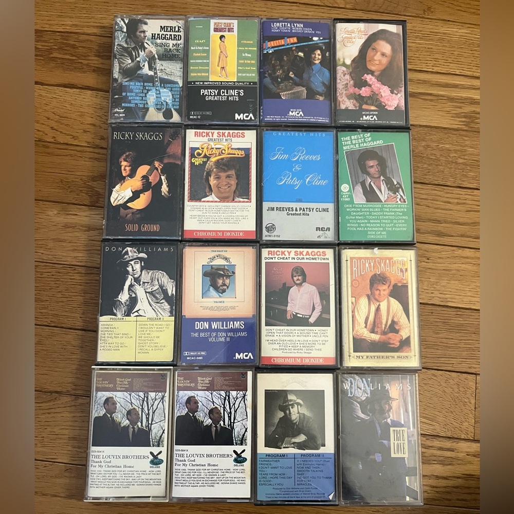 Vintage Country Music Cassette Tape Collection